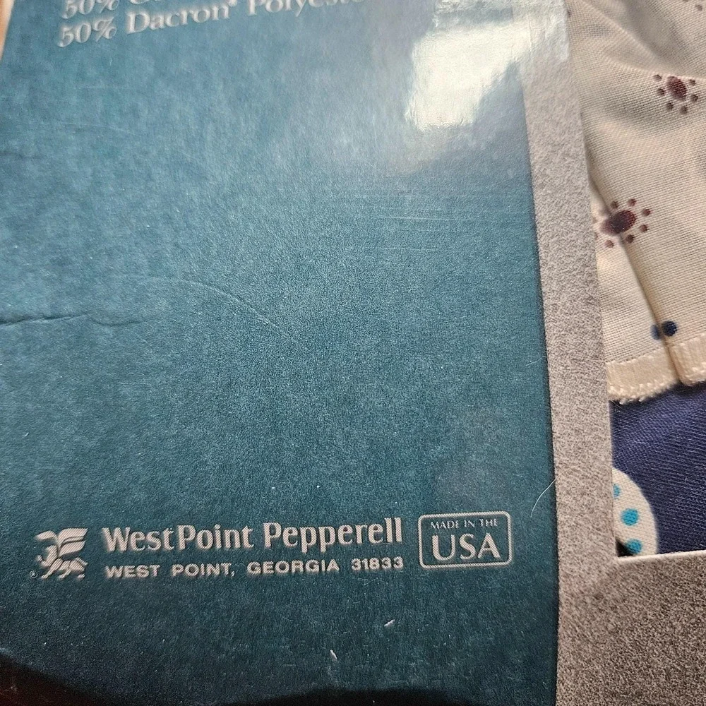 West Point Pepperell‎ Two King Pillowcases No Iron Percale Floral Blue Pink